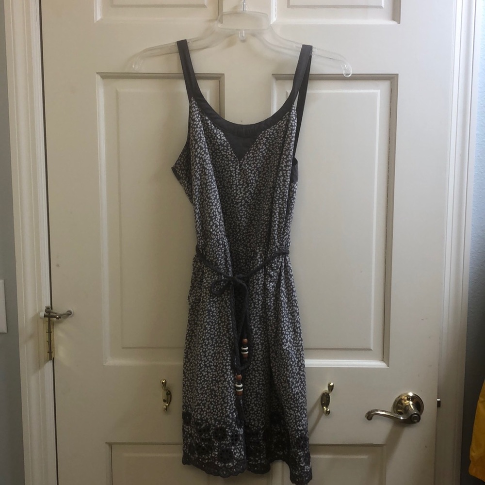 Adorable grey Easley dress